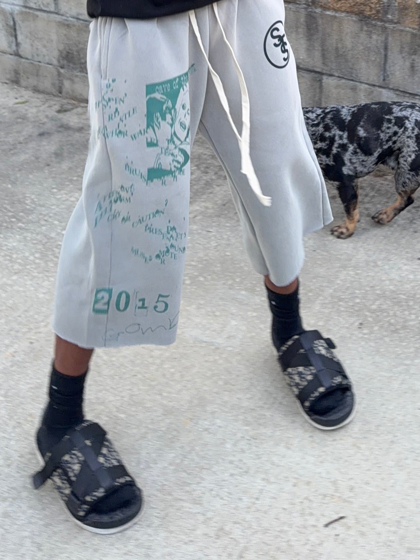 STS SHORTS GREY