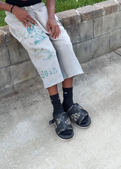 STS SHORTS GREY